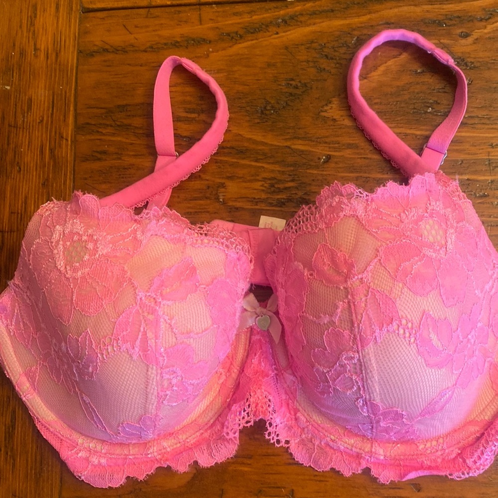 Victoria’s Secret Body by Victoria lined Demi
